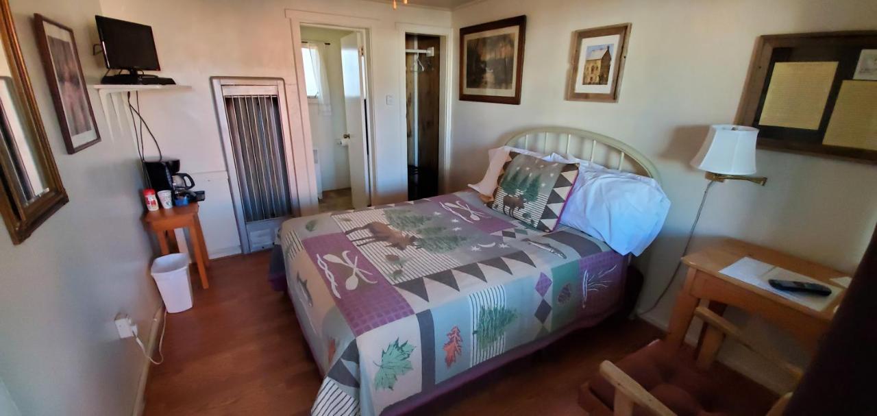 Hikers Cimarron Inn & Rv Park Exterior foto